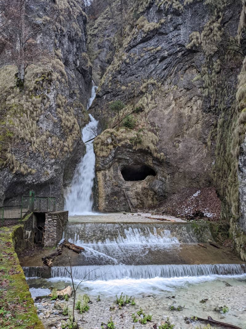 Wasserfall im Apuseni-Gebirge: Cascada Schmidl im Naturpark